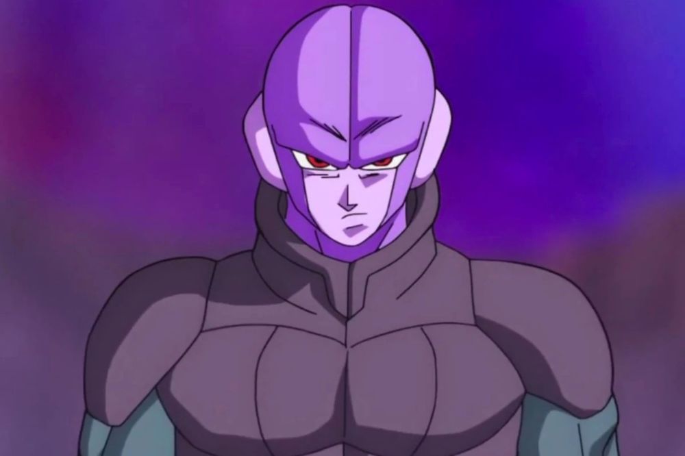 Guerrier à la peau violette vêtu d’une armure sombre, au regard froid et concentré, sur fond d’énergie pourpre dans l’univers de Dragon Ball Super.
